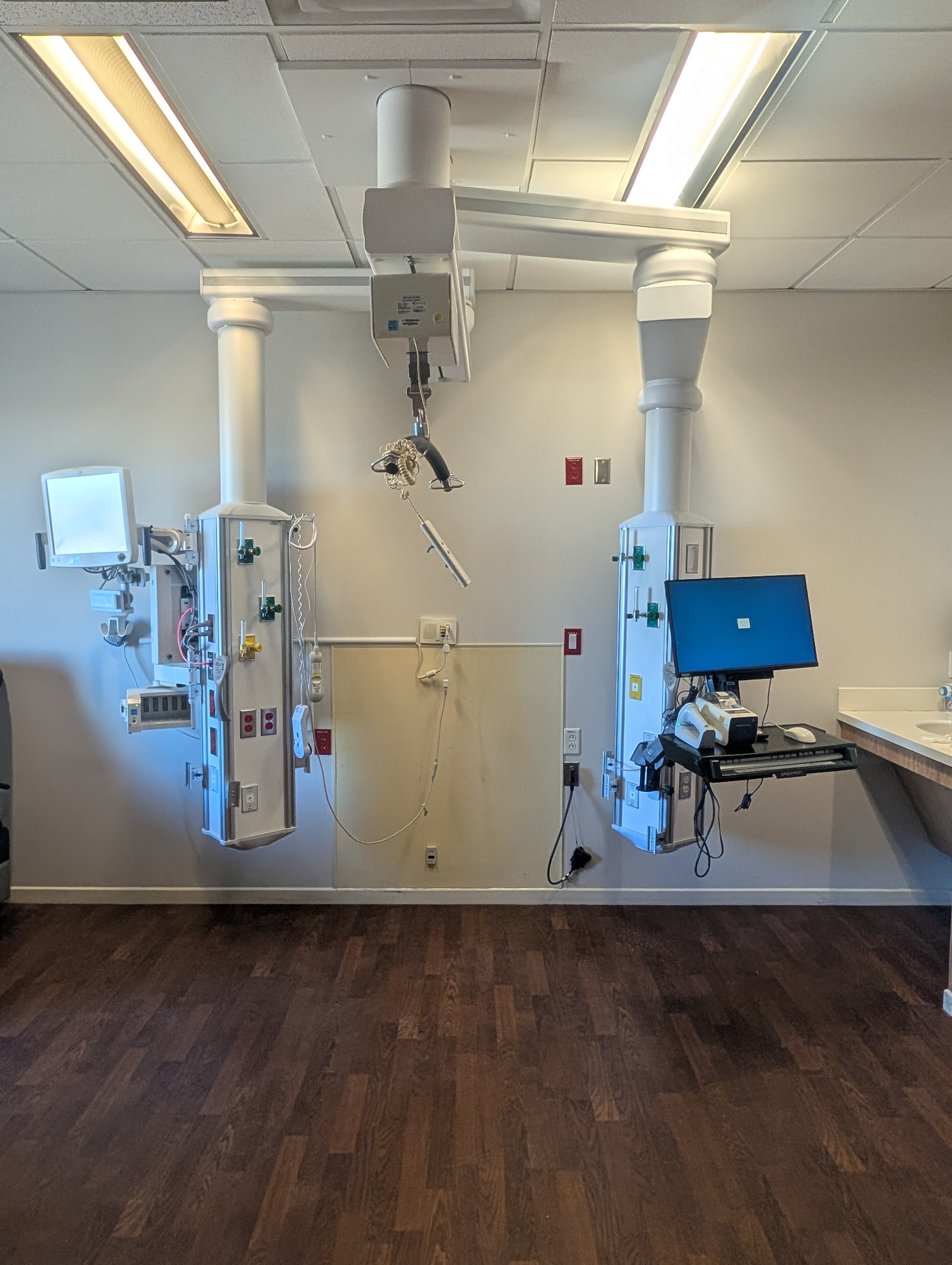 ICU Rooms Boom System Replacement & Integration